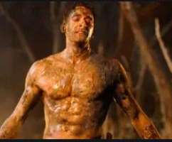 The actor increased his muscle weight up to 25 pounds to play the character of Royce in 